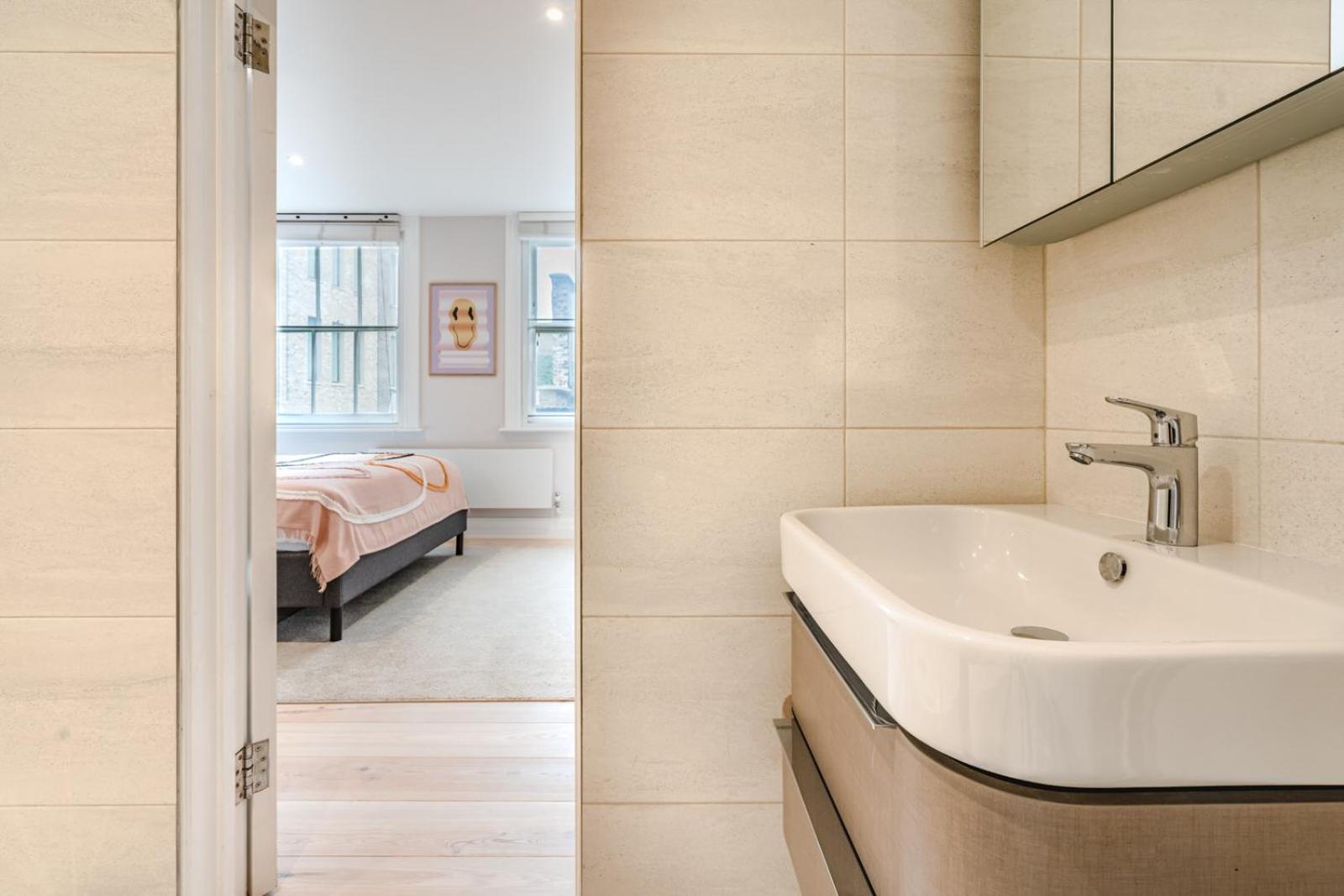 Be London - The Soho Residences ภายนอก รูปภาพ